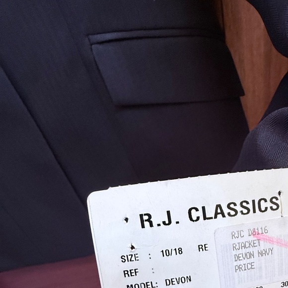 R.J. Classics Equestrian Hunt Coat in Navy Blue (Size 10R, 10/18) - Picture 6 of 8